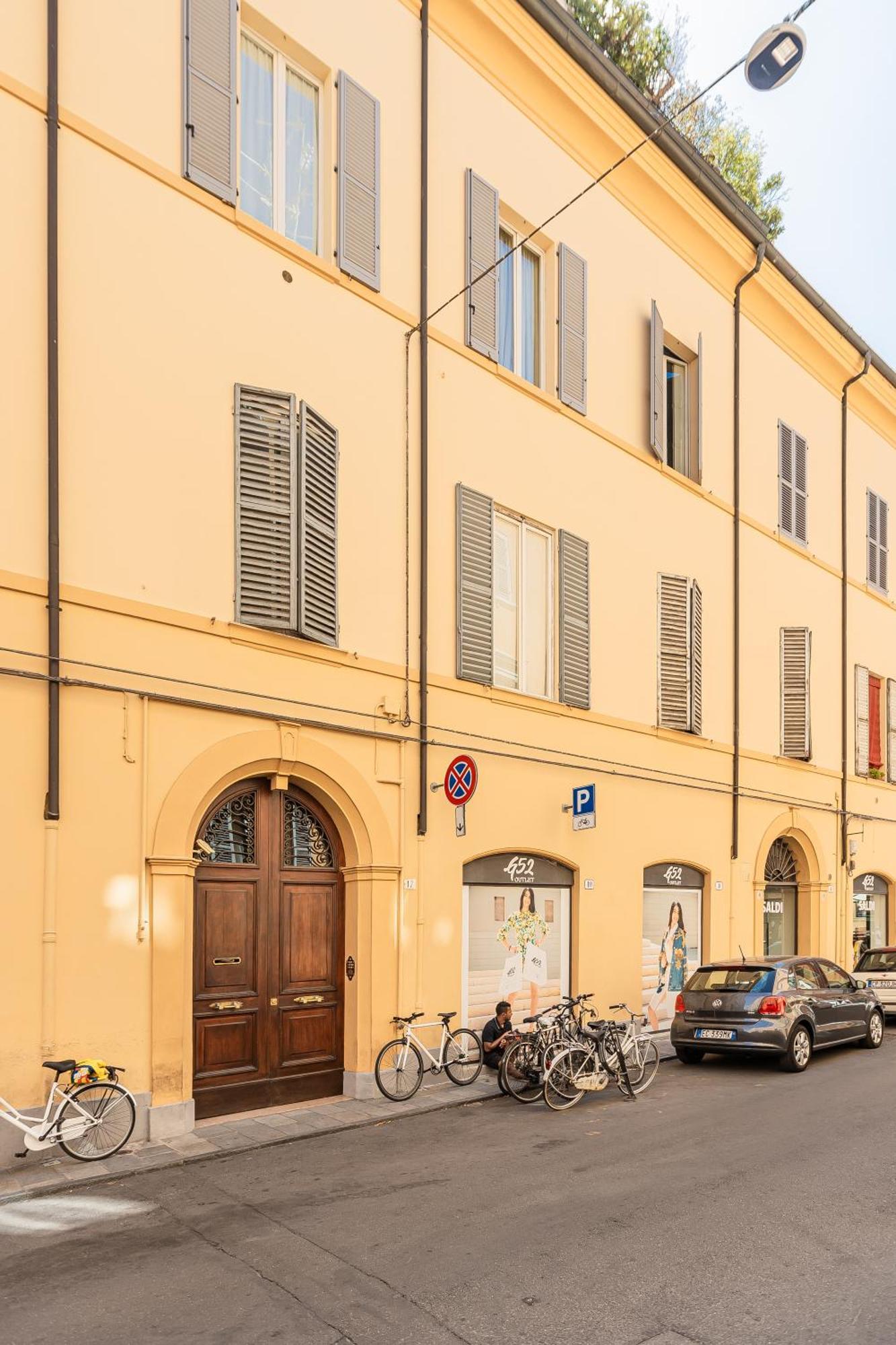 Molinari House Modena Centro Lux Apartman Kültér fotó